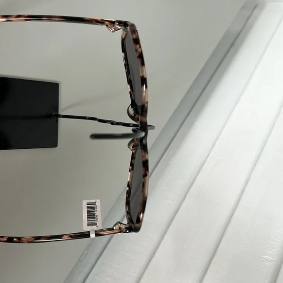 La Vita by Price Revaux Tortoise Sunglasses w/Case - Picture 10 of 11